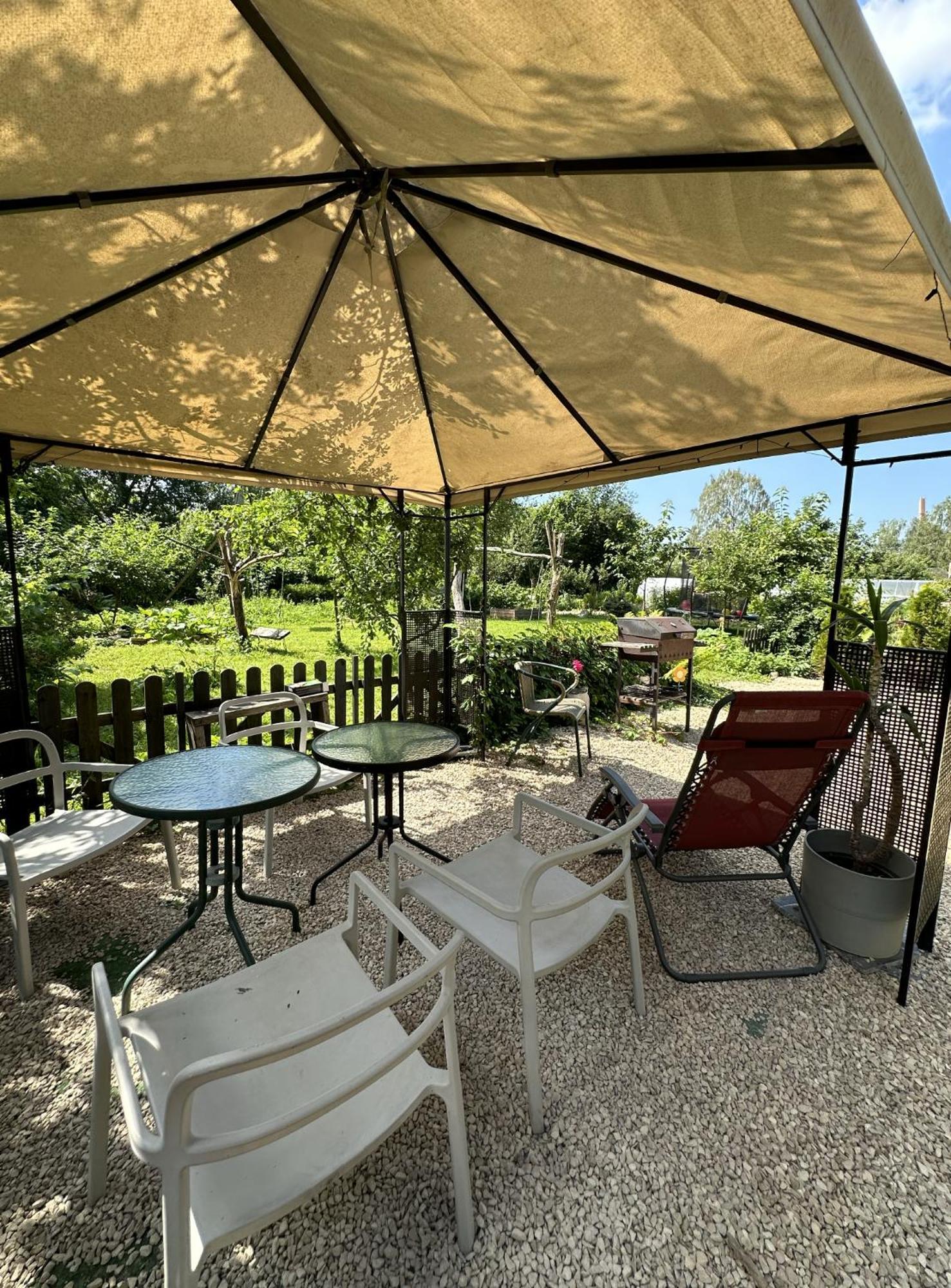 Вилла Amazing Little House On An Island With Garden Рига Экстерьер фото