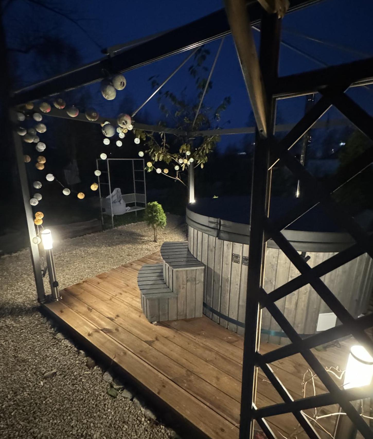 Вилла Amazing Little House On An Island With Garden Рига Экстерьер фото